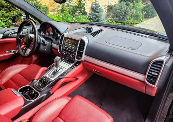 Porsche Cayenne cena 159900 przebieg: 173000, rok produkcji 2014 z Karpacz małe 529